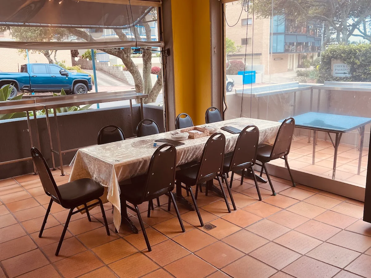 Vibe, Indiyum Restaurant