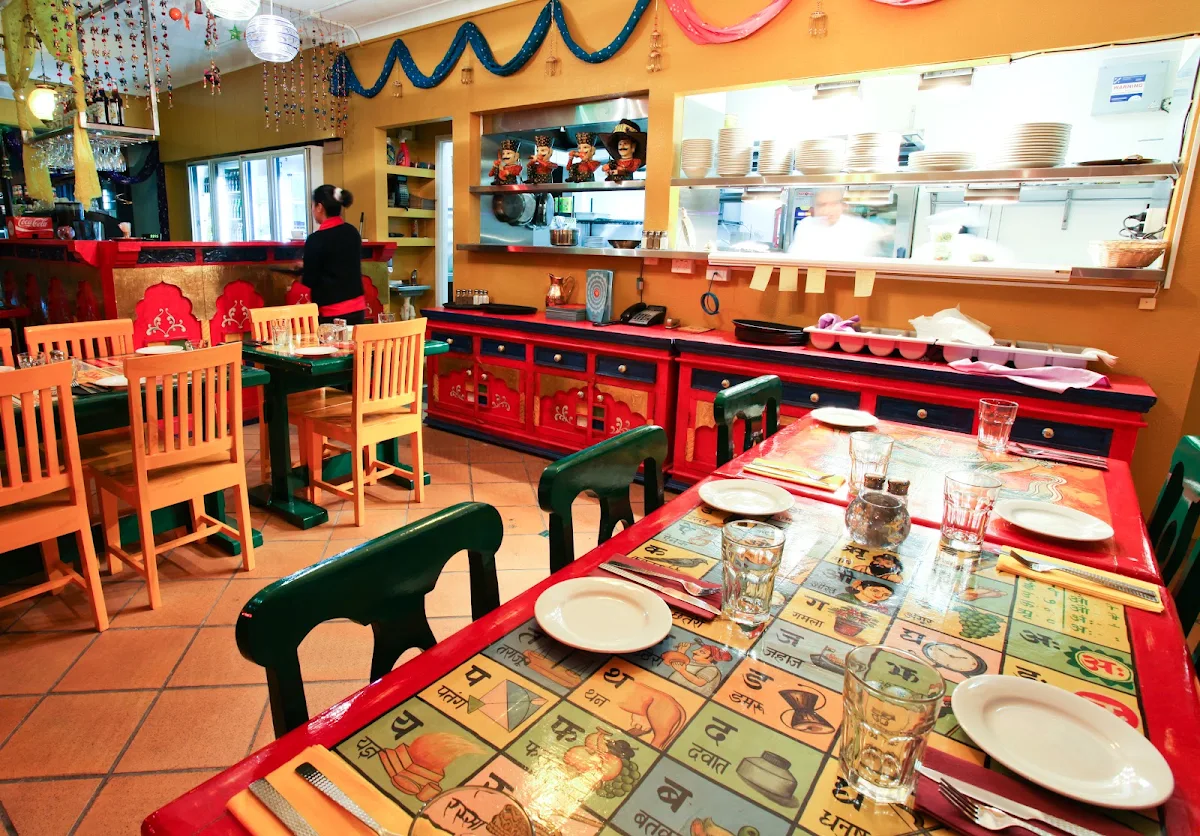 Vibe, Indiyum Restaurant