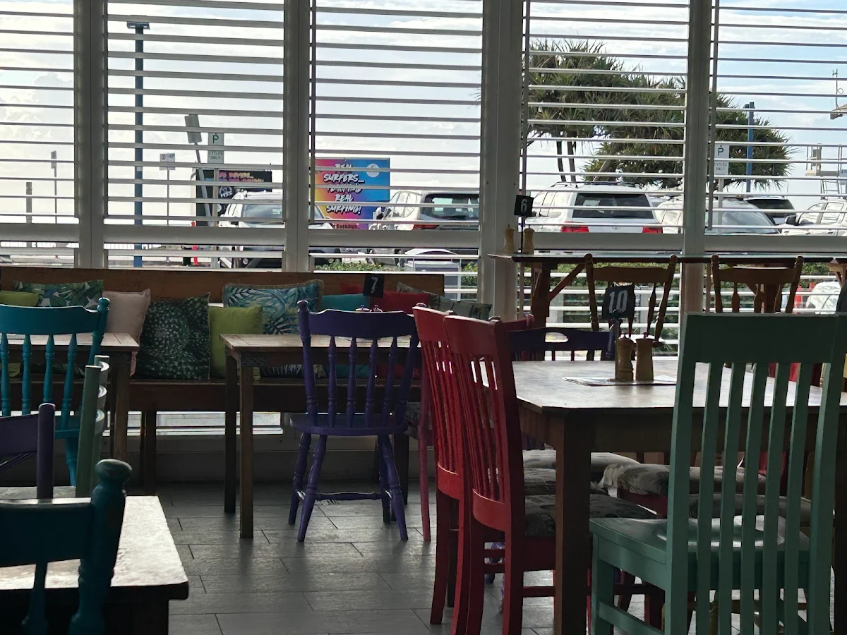 Vibe, Beach Street Deli