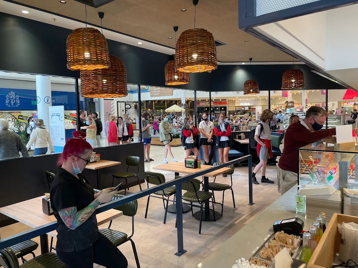 Vibe, Mad Mex Bateau Bay