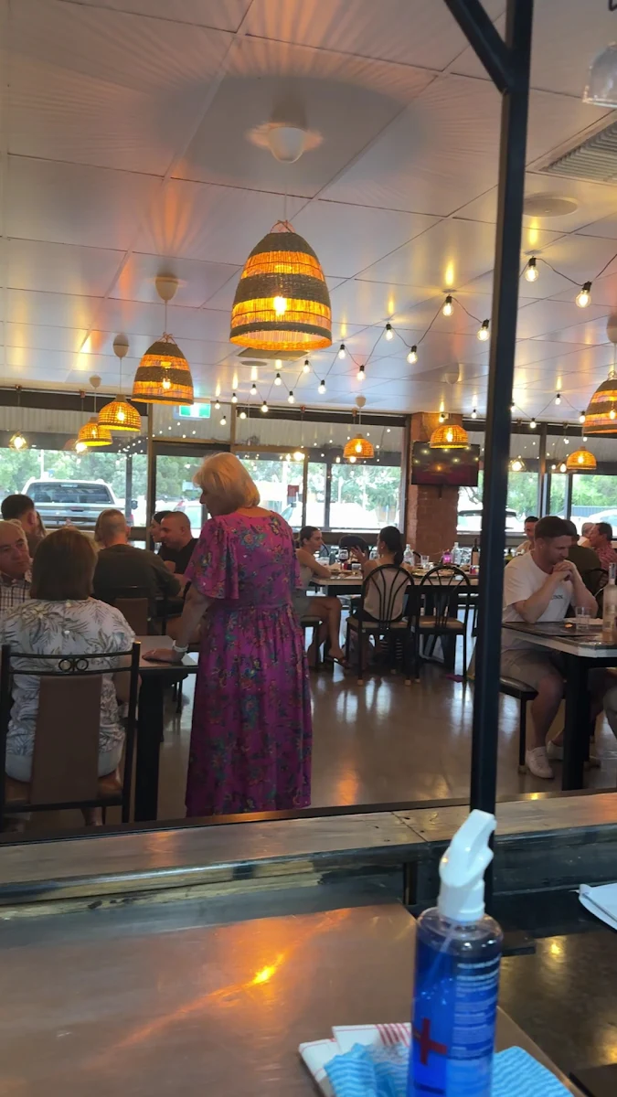 Vibe, Taste of Thai Restaurant