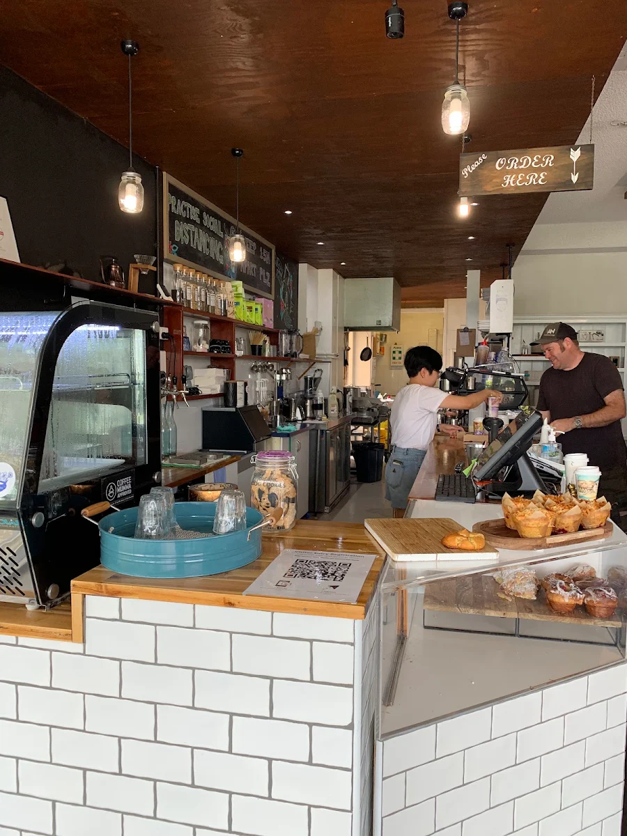 Vibe, Lakeview Espresso Burleigh