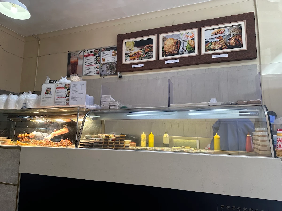 Vibe, Nguyen's Hot Bread (Vic)