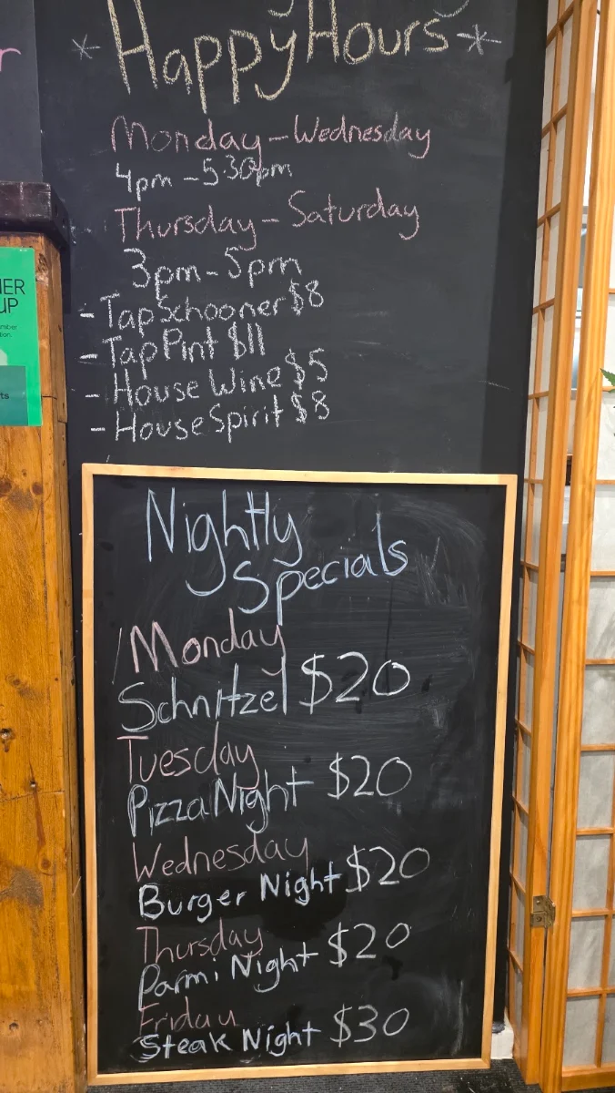 Menu, Qure Bar & Grill
