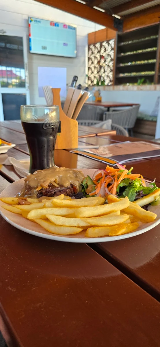 Food & drink, Pacific Hotel
