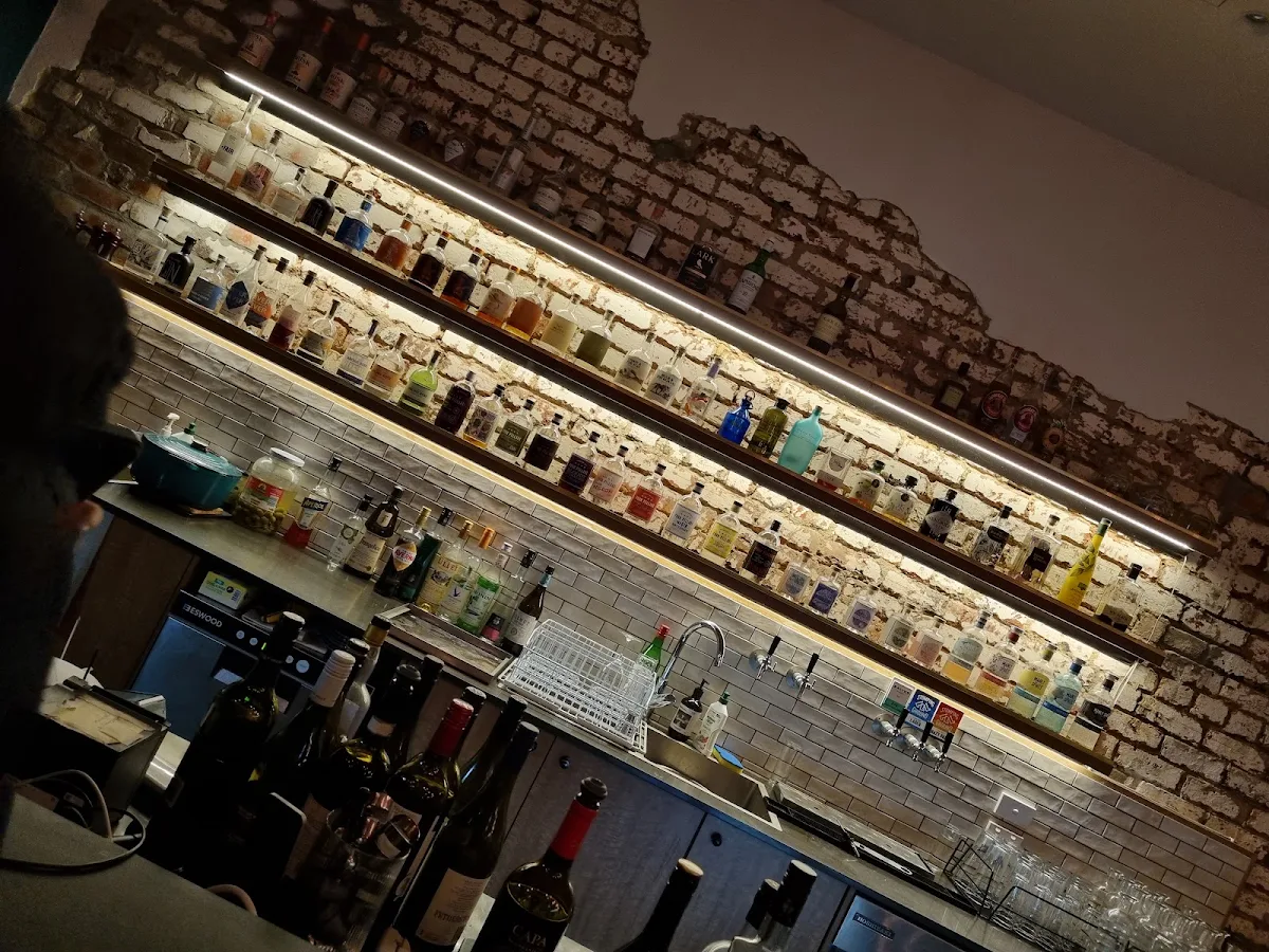 Vibe, Watsonia Wine Bar