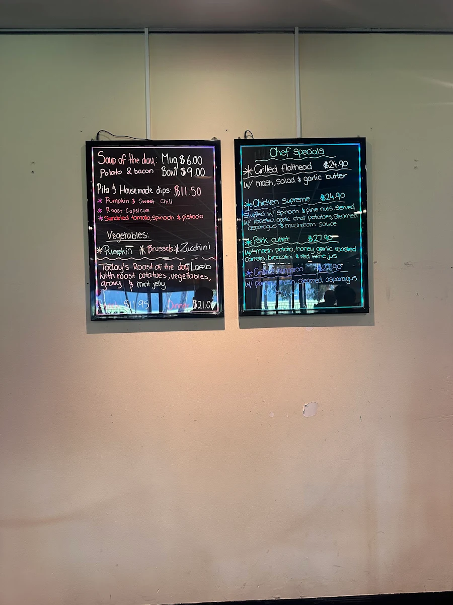 Menu, Para Hills Community Club