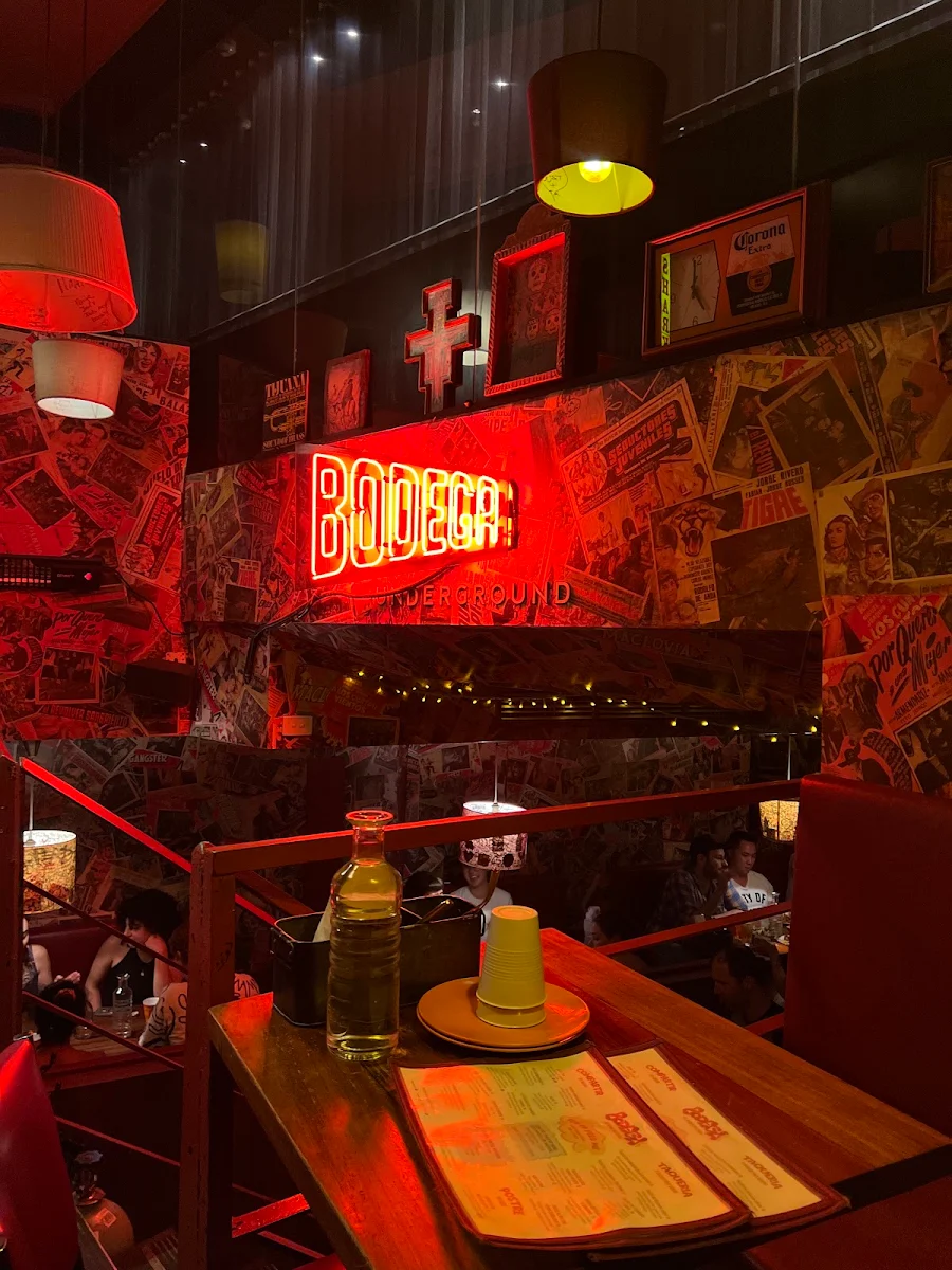 Vibe, Bodega Underground
