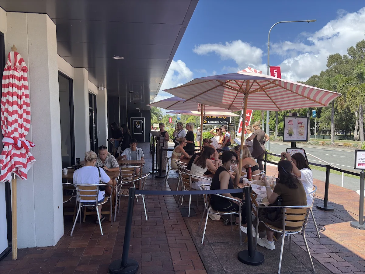 Vibe, O Bagel Broadbeach