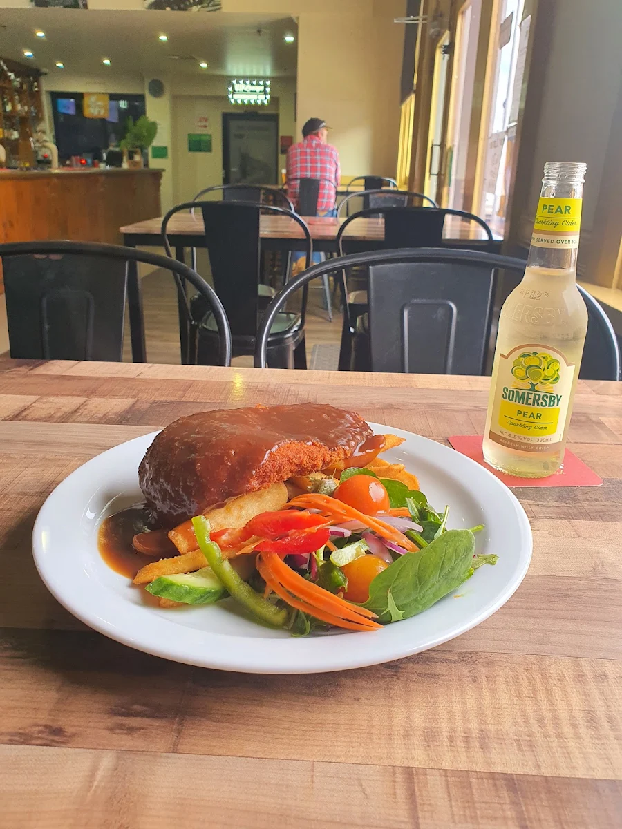 Food & drink, Commercial Hotel