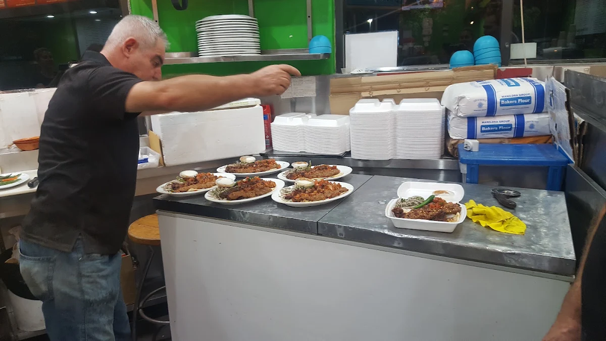 Vibe, Tommys Pizza & Kebabs pemulwuy market place