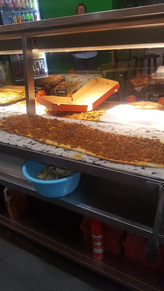Vibe, Tommys Pizza & Kebabs pemulwuy market place