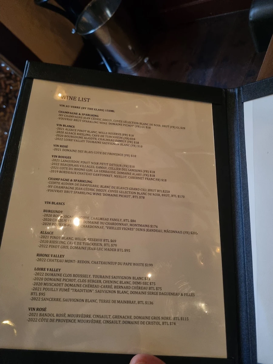 Menu, Bistro Papillon