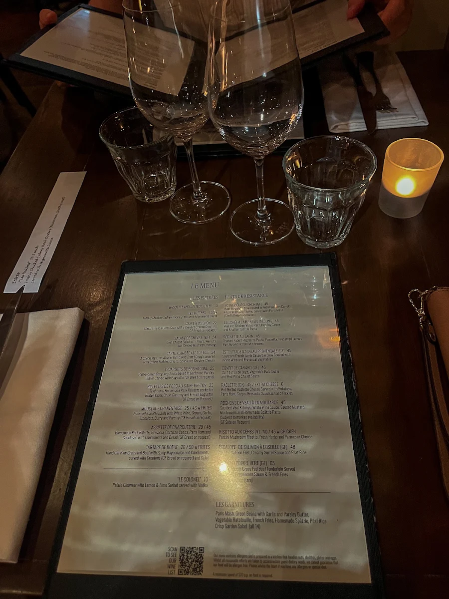 Menu, Bistro Papillon