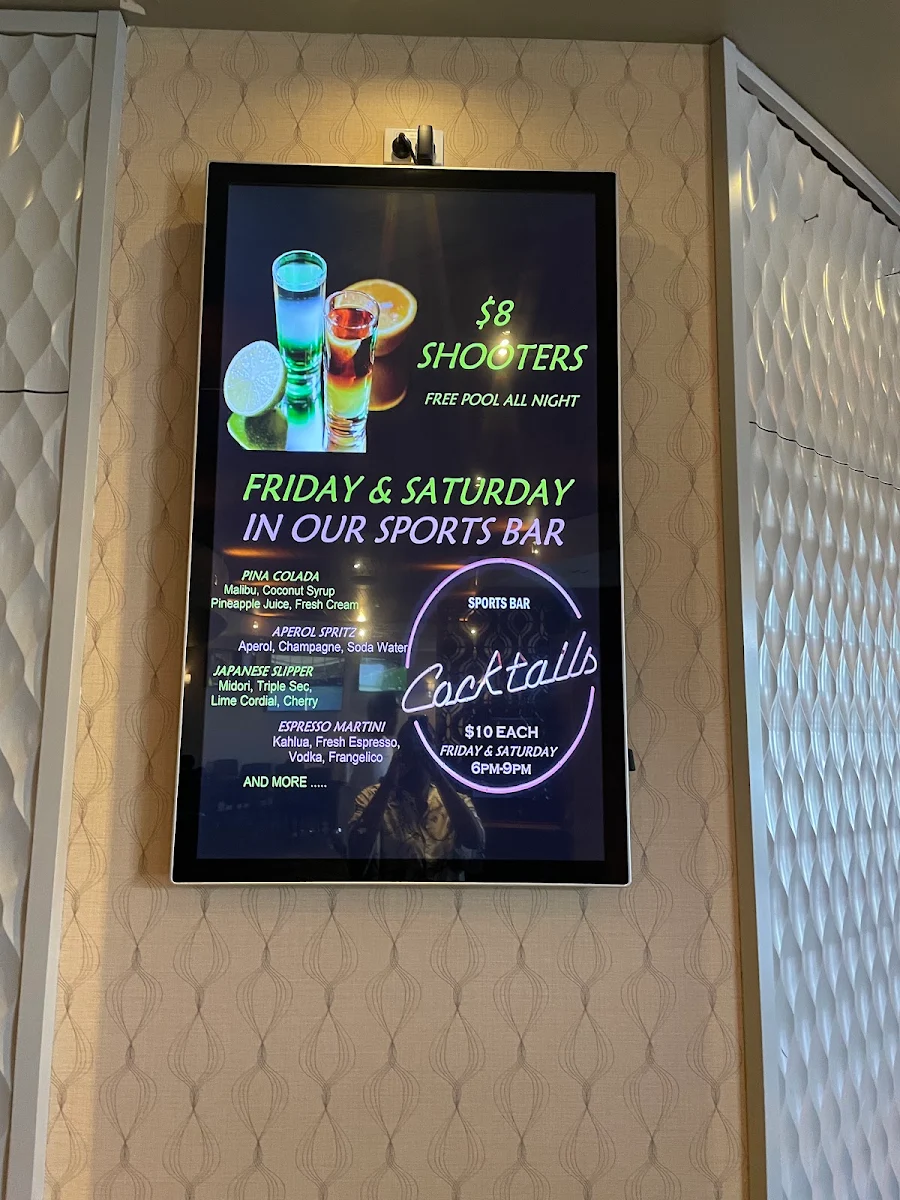 Menu, Roxburgh Park Hotel