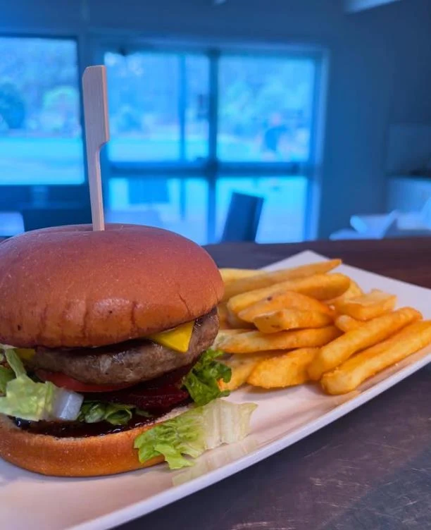 Food & drink, The Palms Bistro