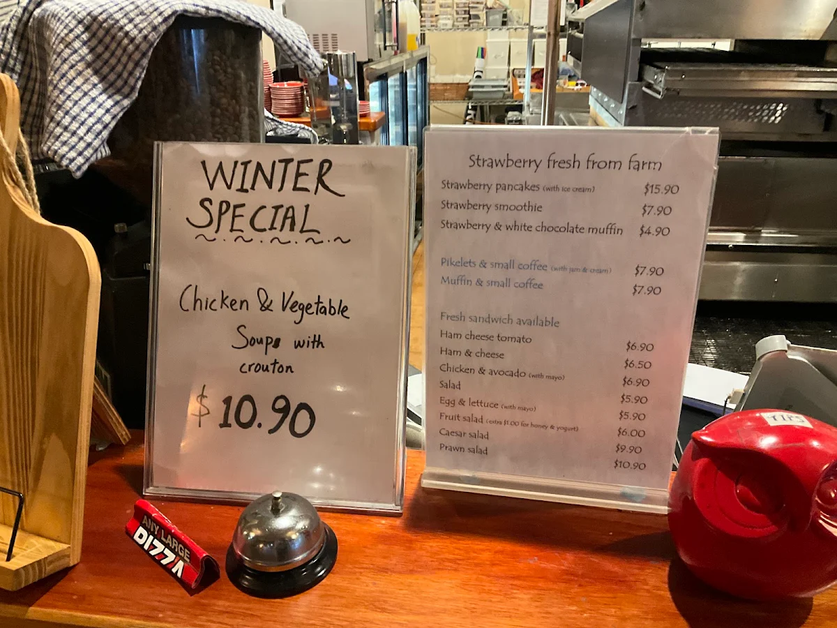 Menu, Cafe Bazarre