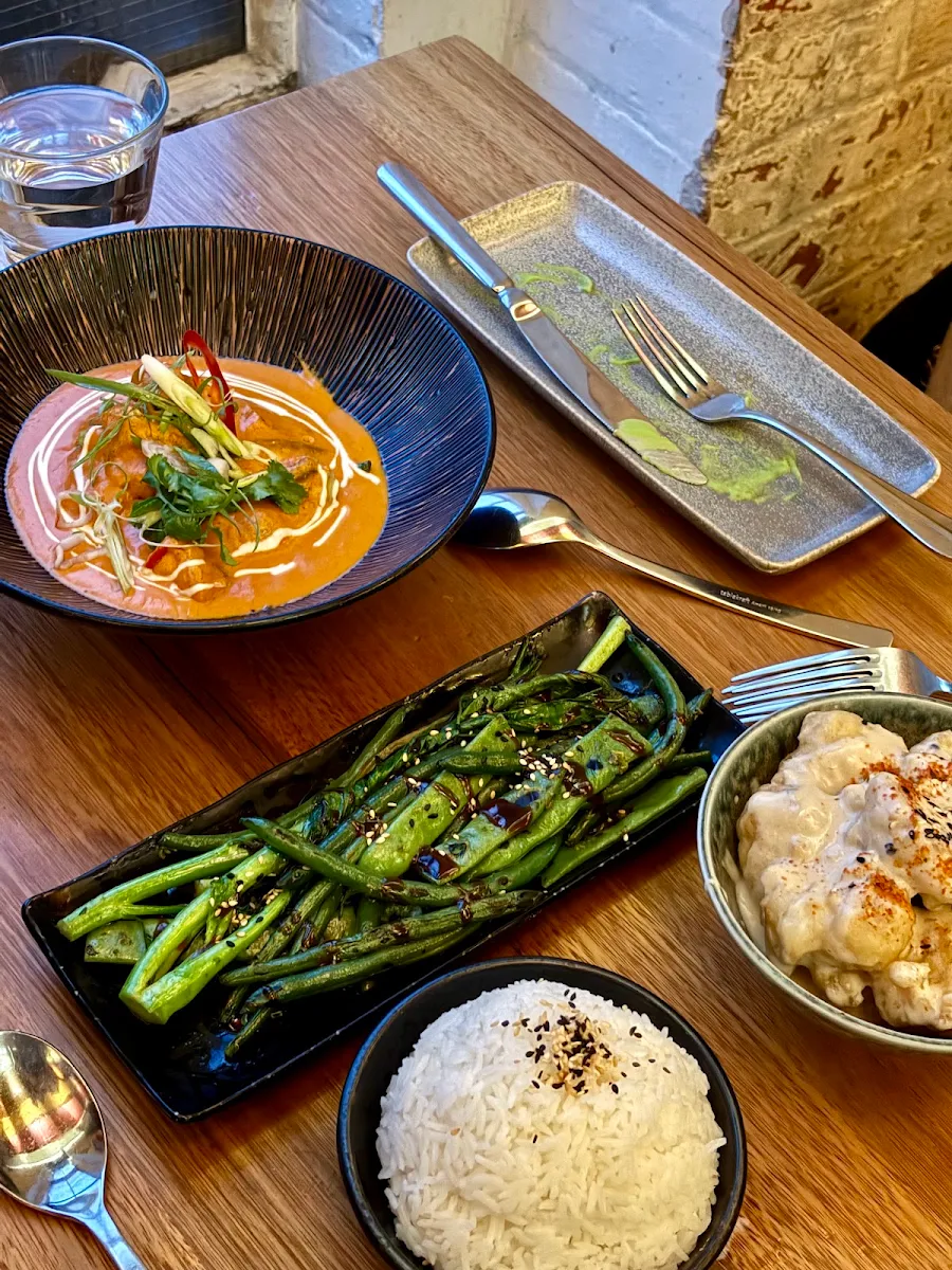 Food & drink, Seamstress Restaurant and Bar