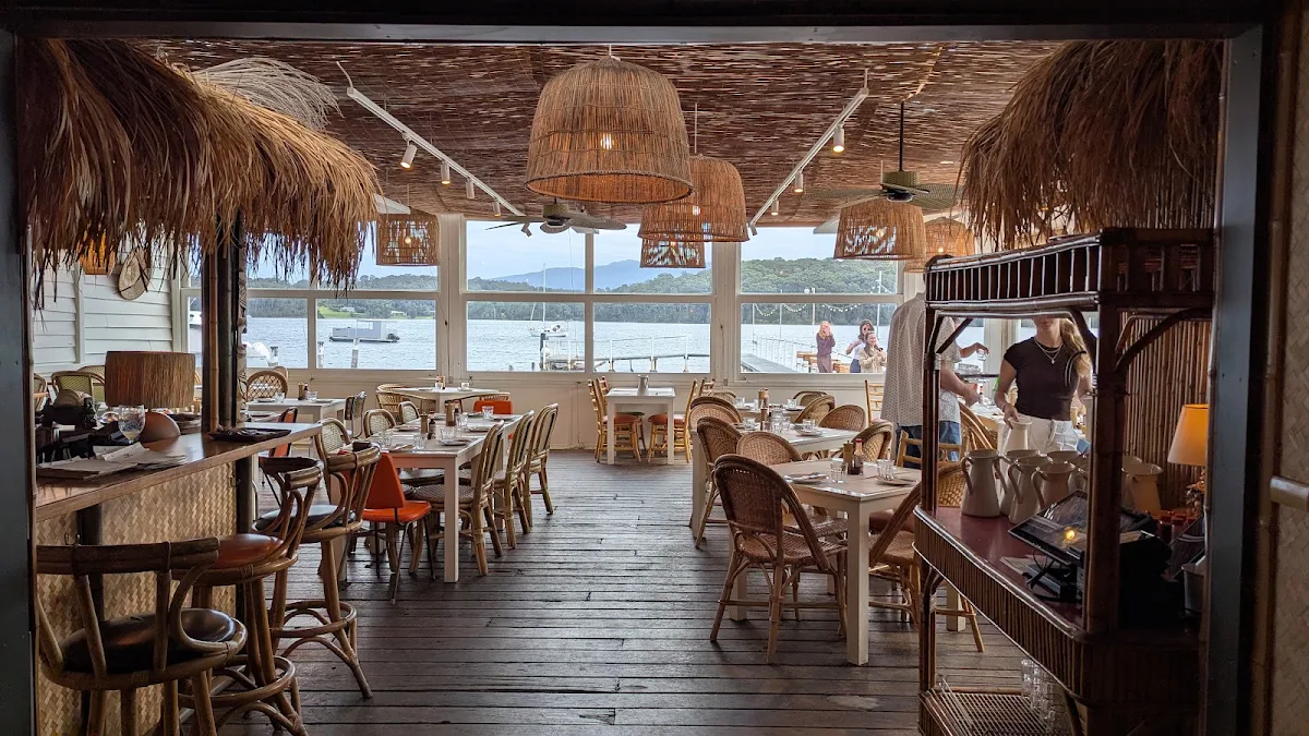 Vibe, Quarterdeck