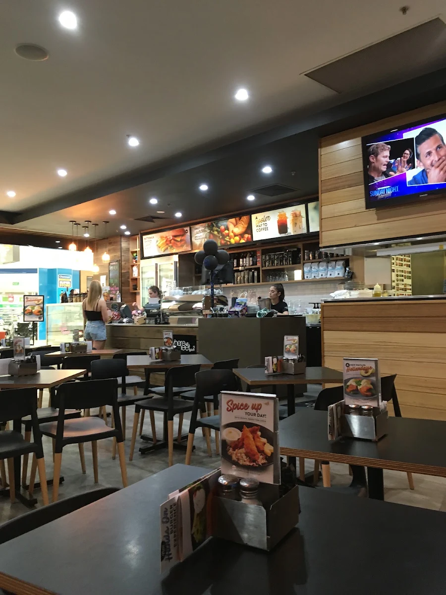 Vibe, The Coffee Club Café