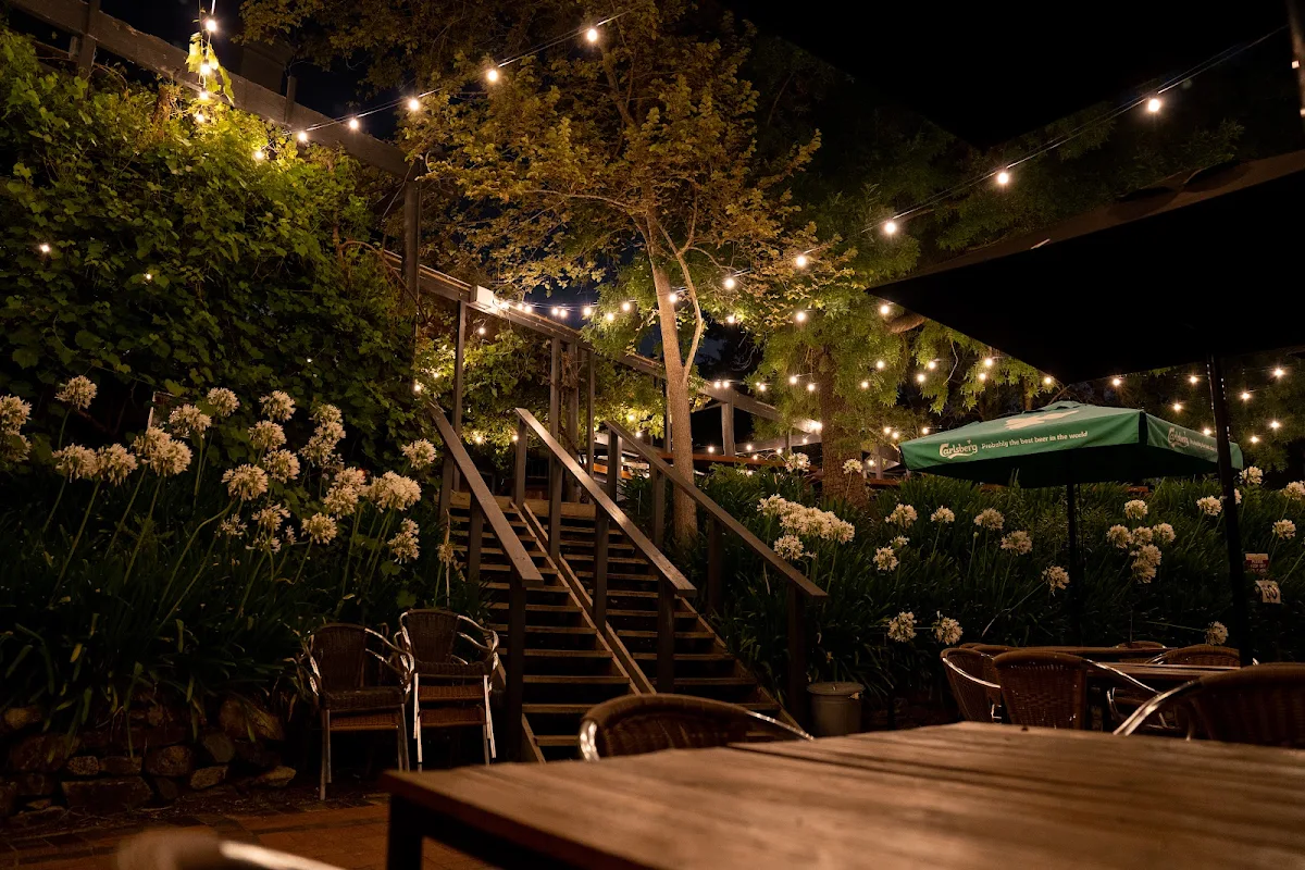 Vibe, The Bridgewater Inn