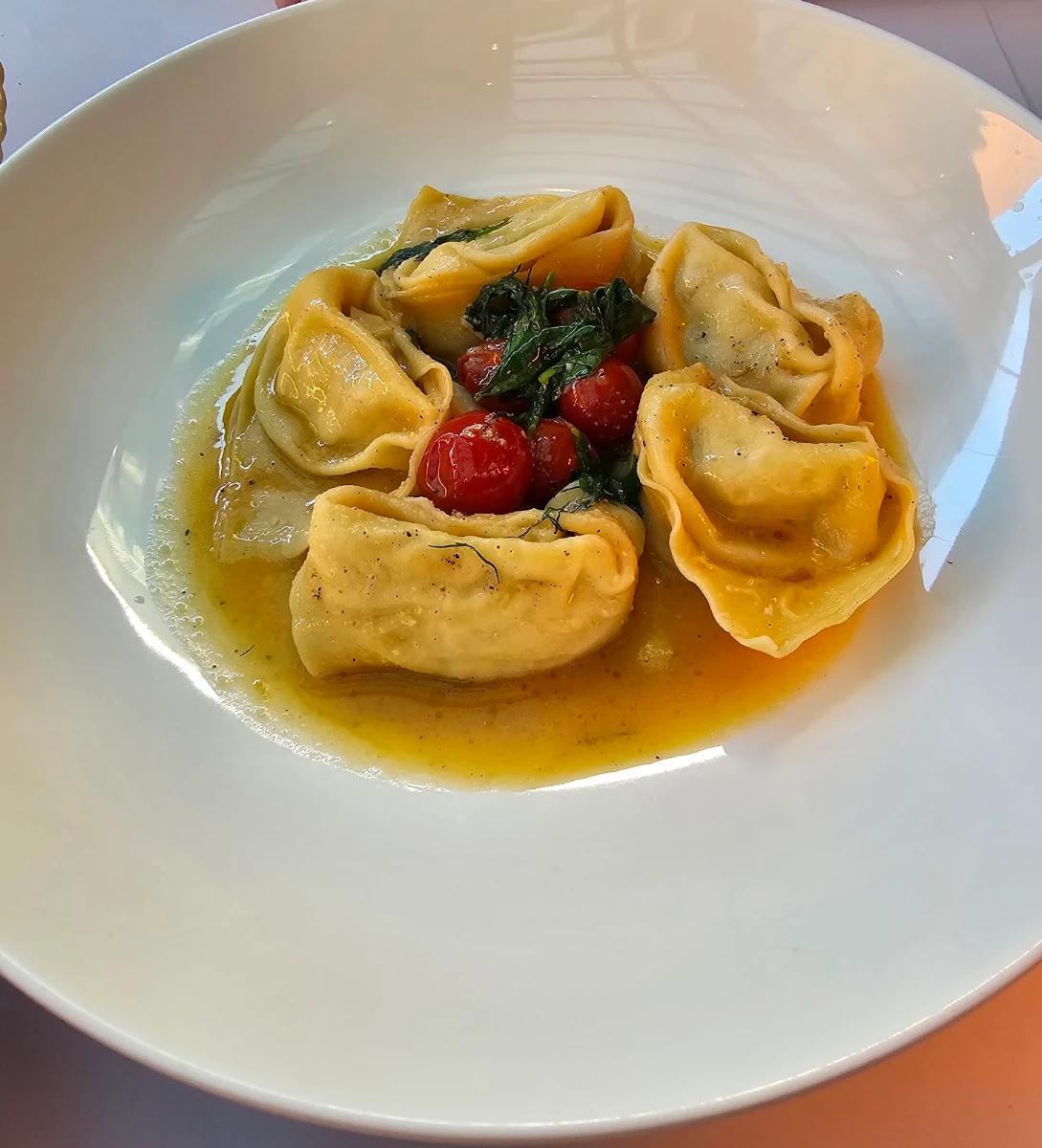 Food & drink, Saltimbocca Italian Restaurant