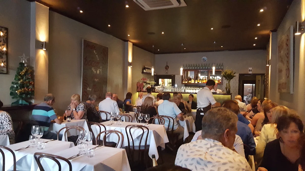 Vibe, Saltimbocca Italian Restaurant