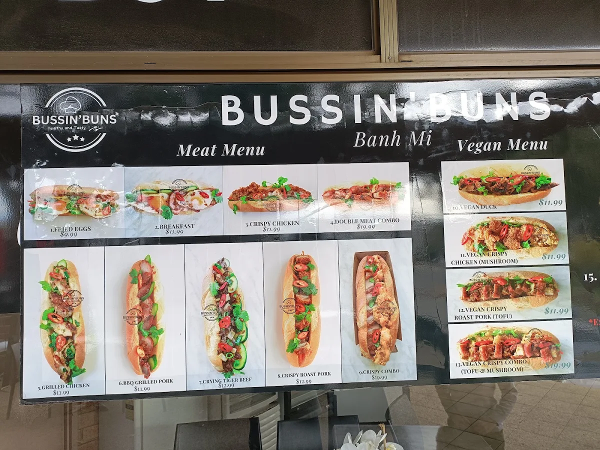 Menu, BUSSIN’BUNS