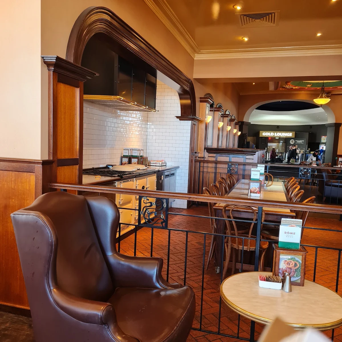 Vibe, Dôme Café - Cloverdale