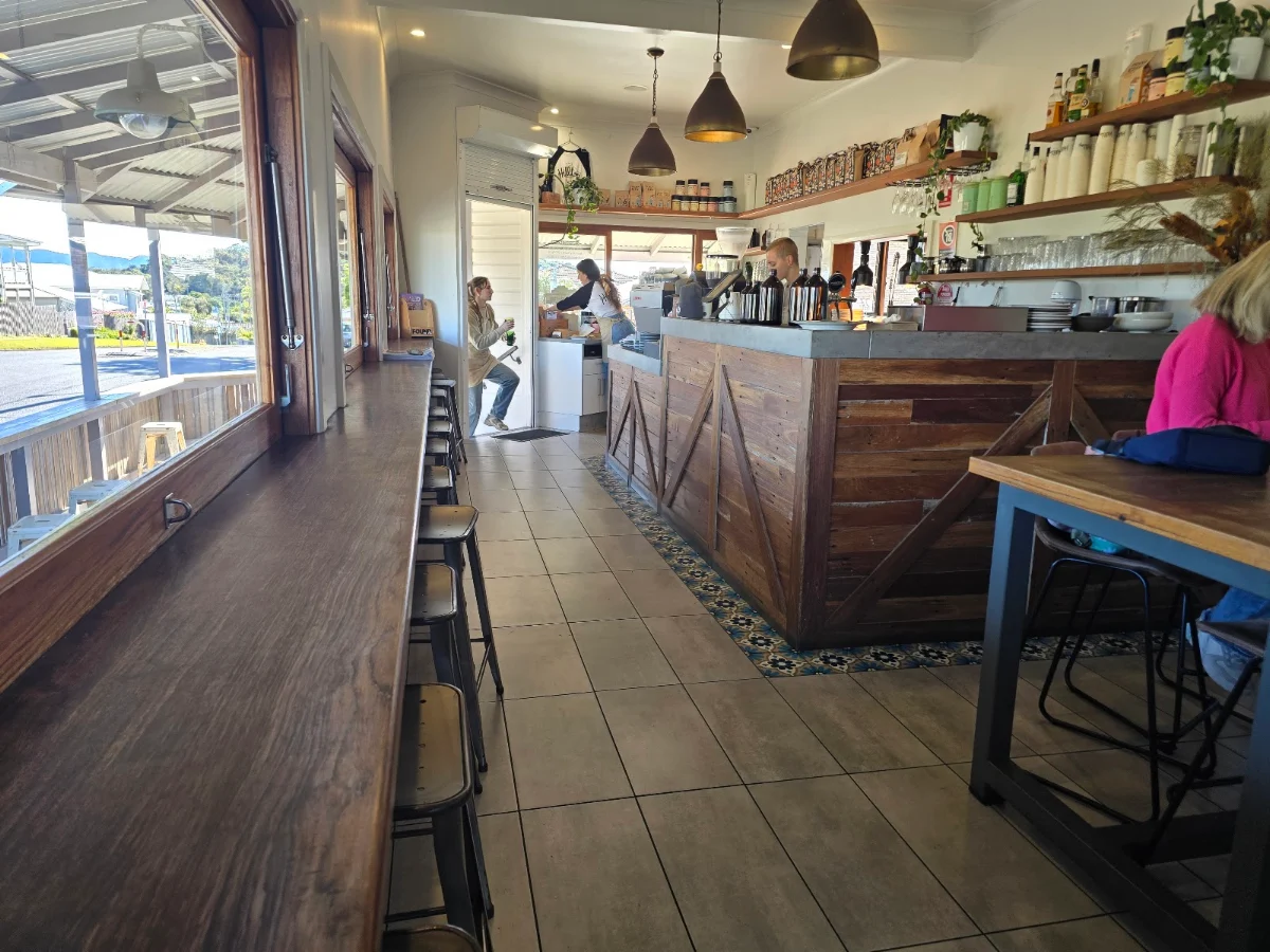 Vibe, The Hilltop Store