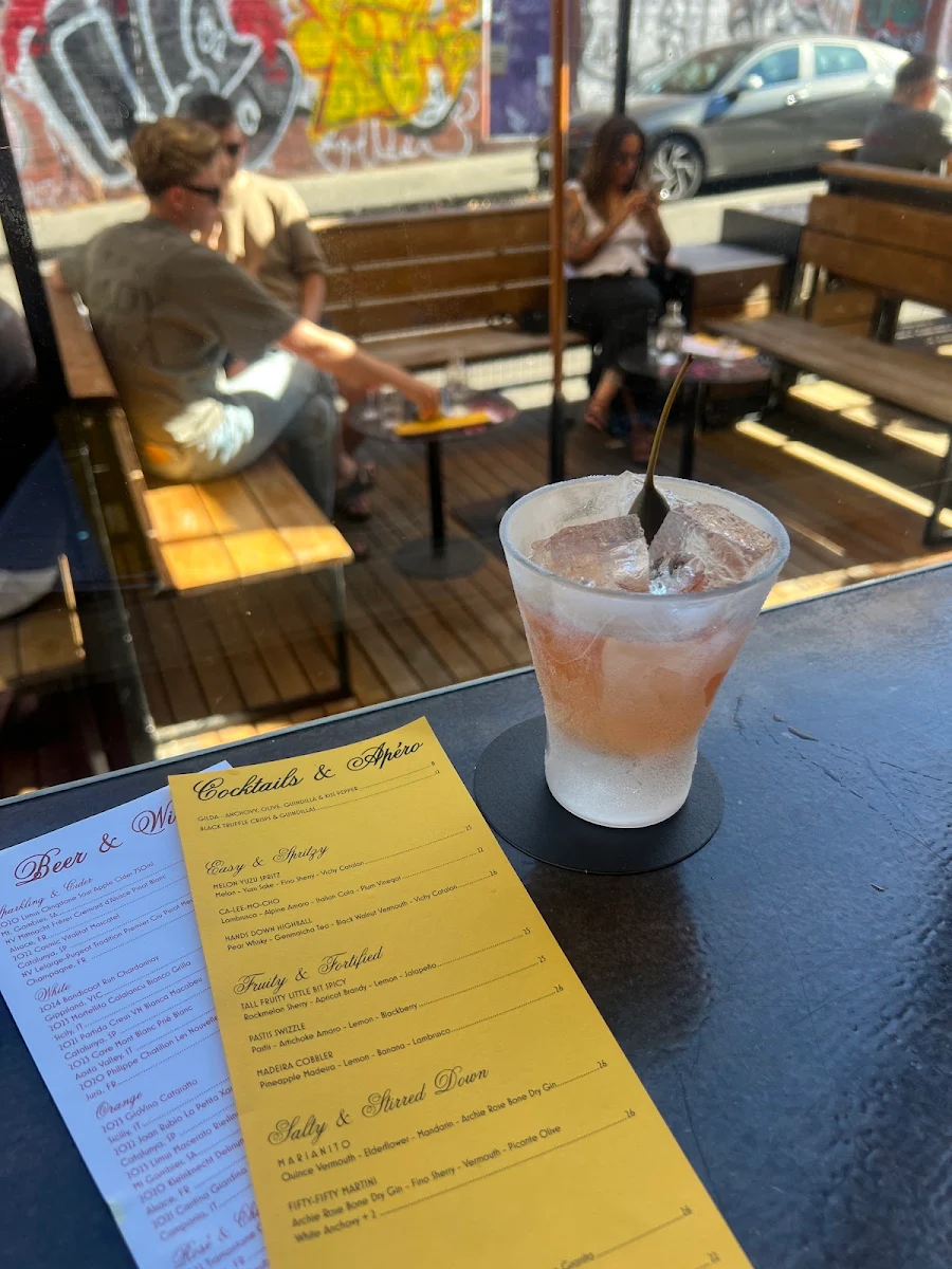 Menu, Hands Down