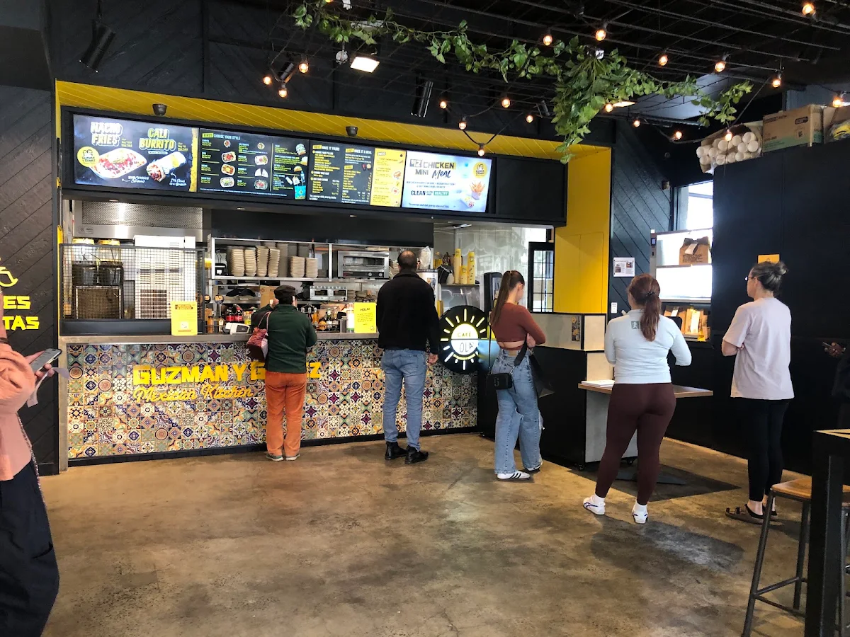 Vibe, Guzman y Gomez - South Yarra - Toorak Rd
