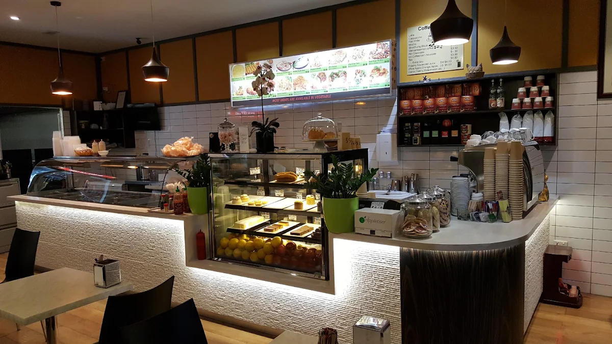 Vibe, Window Cafe
