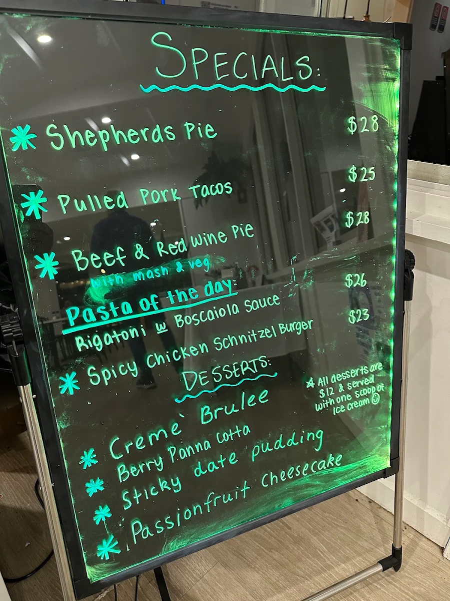 Menu, Pinnacle Catering