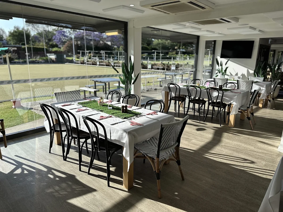 Vibe, Pinnacle Catering