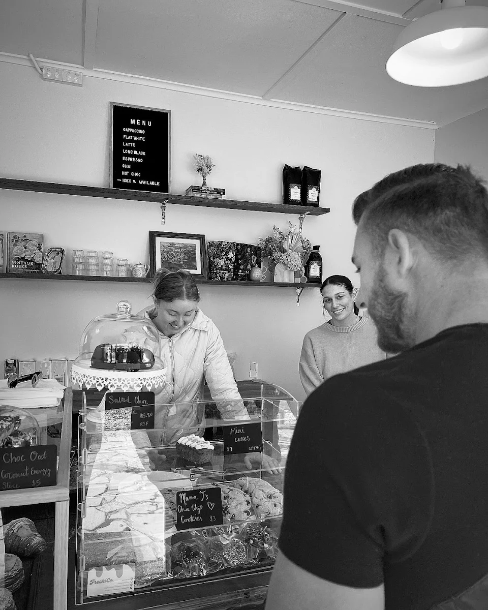 Vibe, Hope Blooms Cafe and Floristry 🌸🌸☕️🌼💐