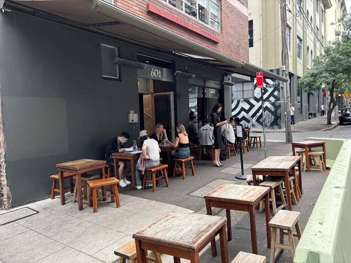 Vibe, Single O Surry Hills