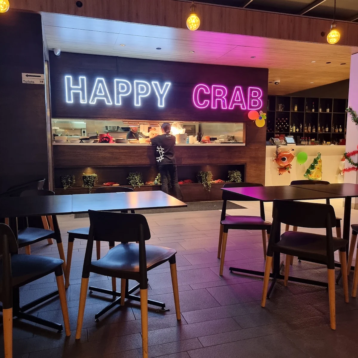 Vibe, Happycrab Seafood Restaurant