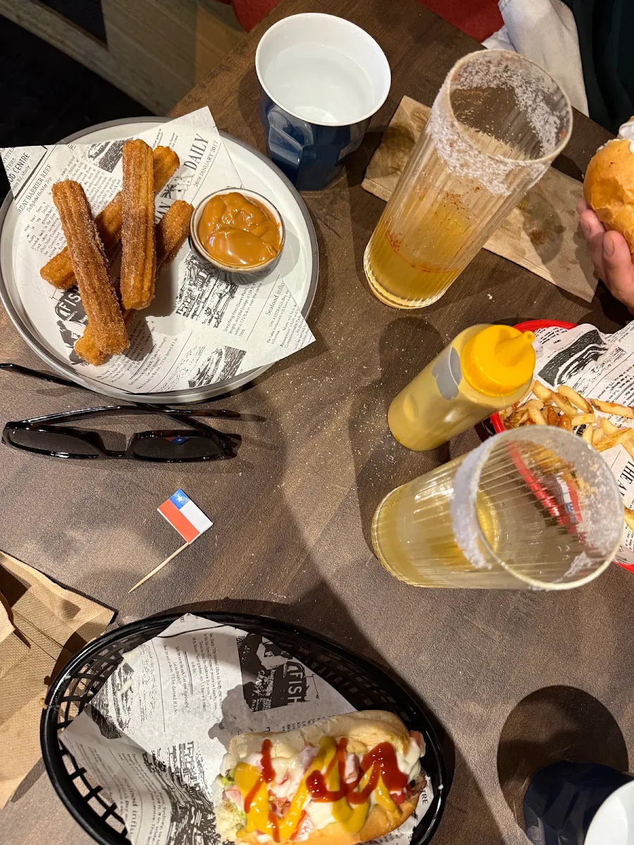 Food & drink, The hot dogs bar