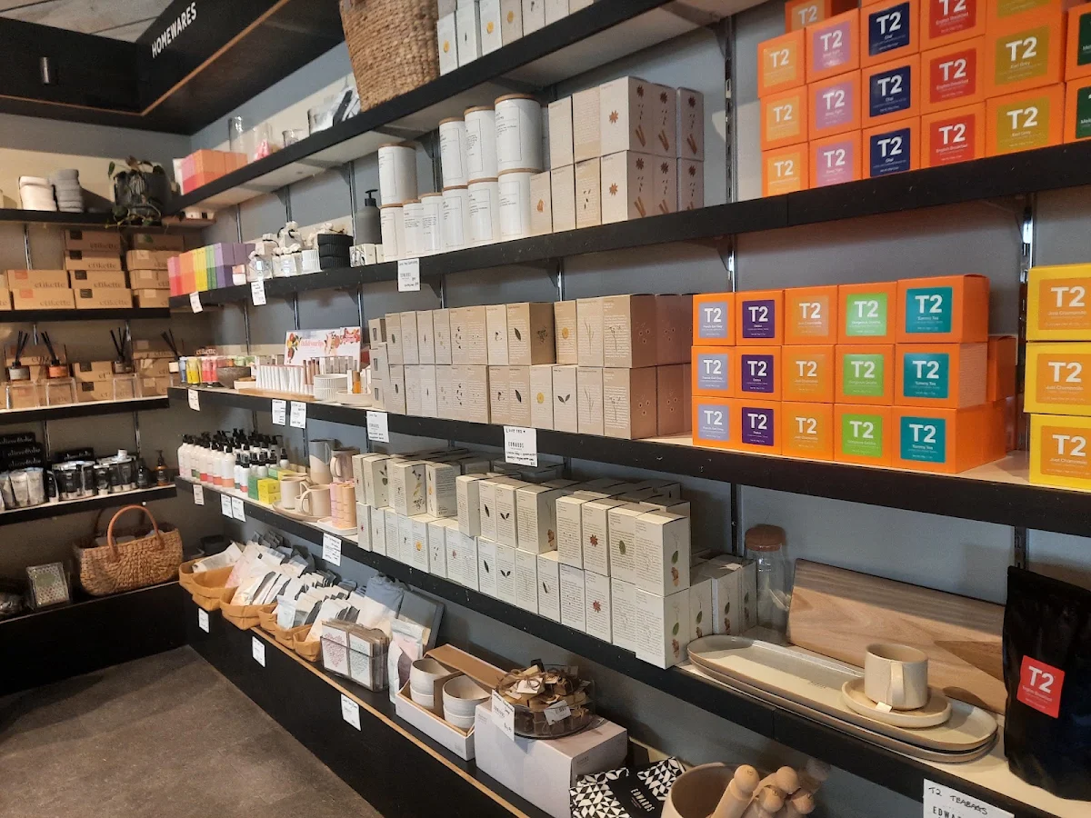 Vibe, Edwards Providore