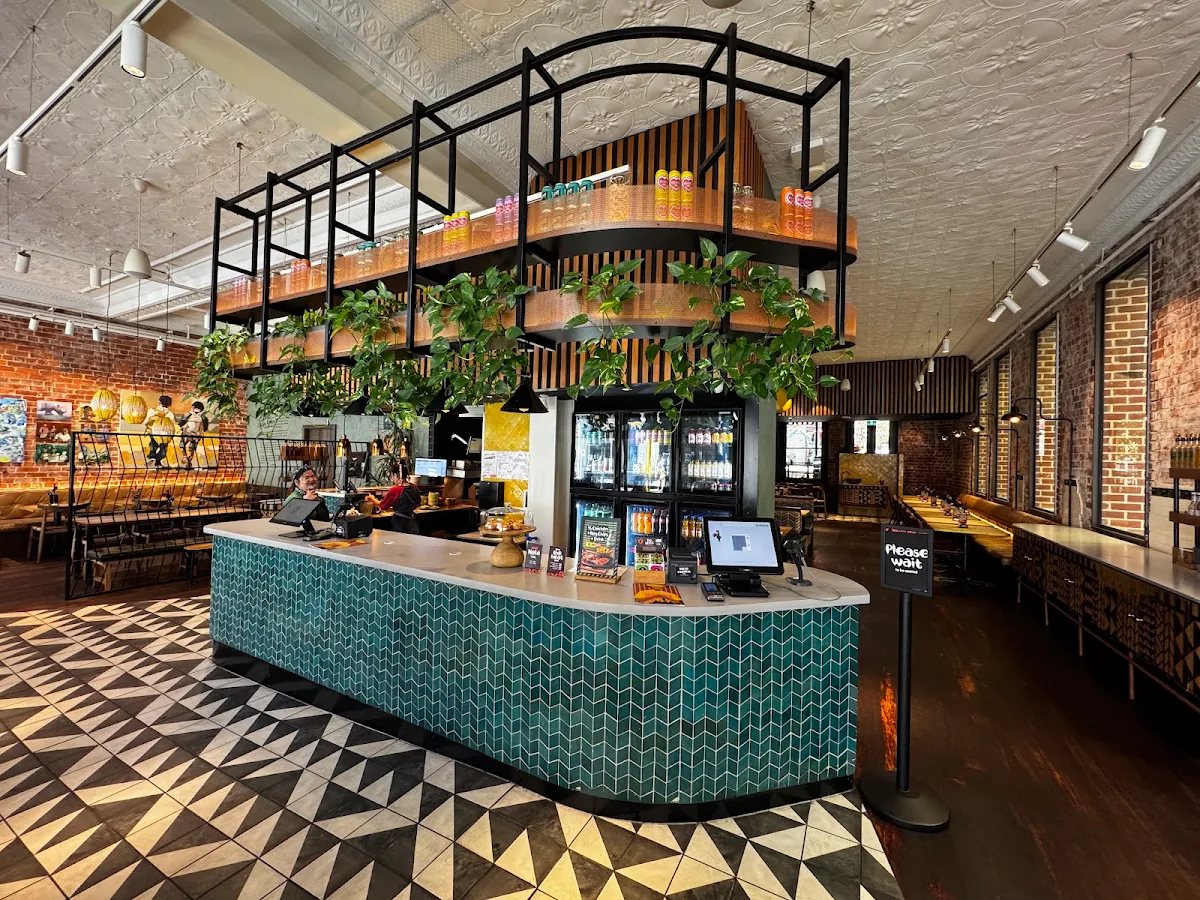 Vibe, Nando's William St