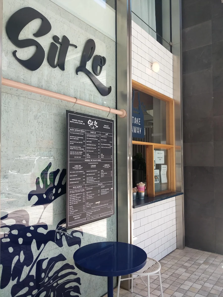 Menu, Sit Lo Waymouth St