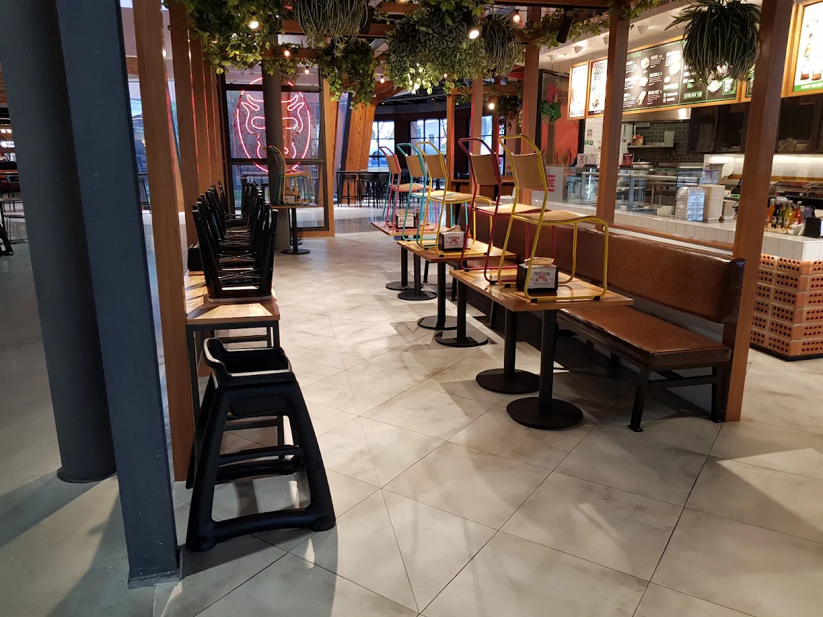 Vibe, Mad Mex DFO Perth