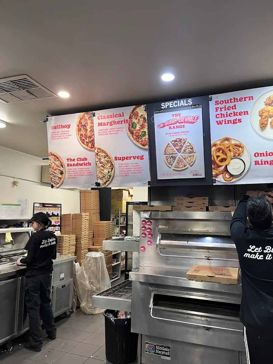 Menu, Bubba Pizza