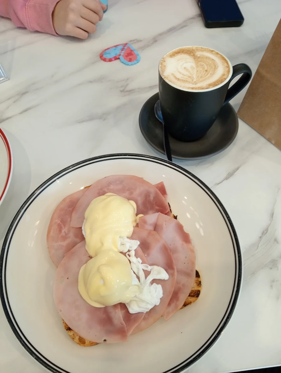 Food & drink, Ridge Cafe