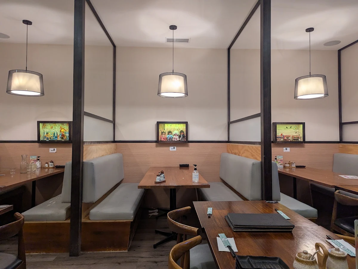 Vibe, Waya Japanese