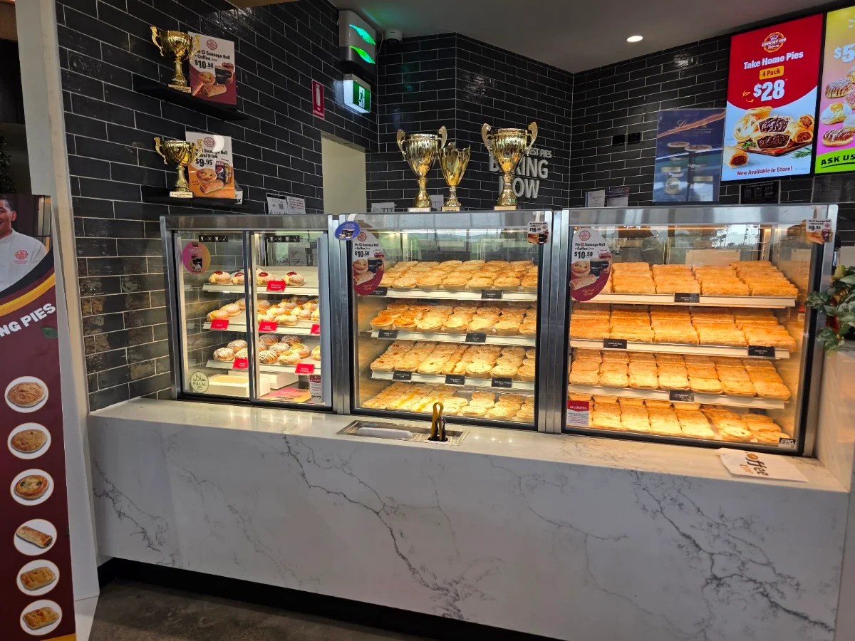 Vibe, Country Cob Bakery
