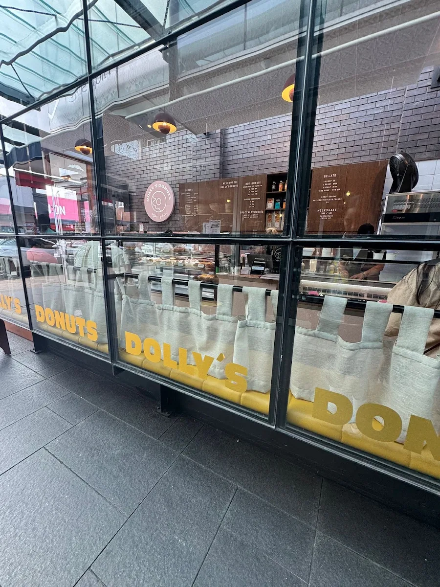 Vibe, Dolly's Donuts Bowral
