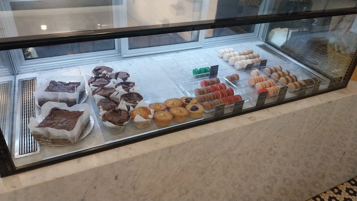 Vibe, Pattisons Patisserie