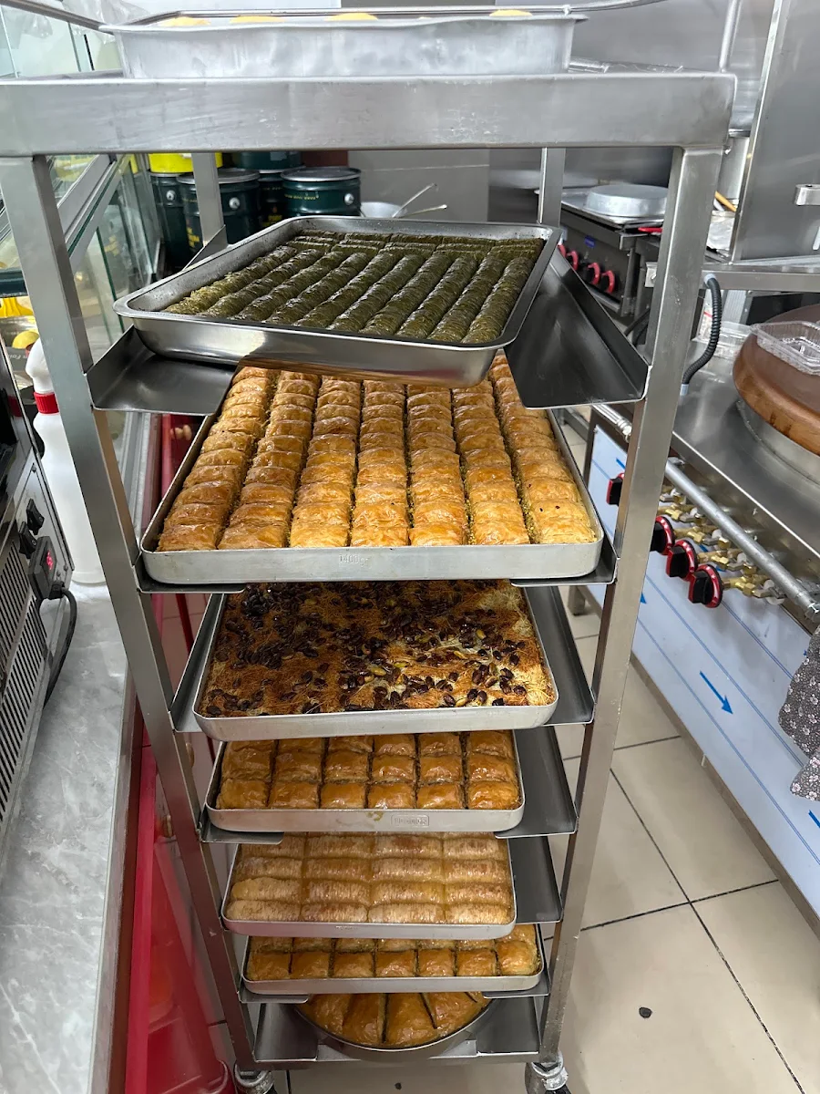 Vibe, Antepia Sweets
